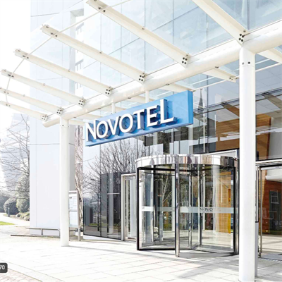 Novotel London West