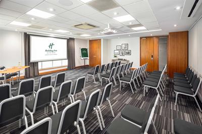 Holiday Inn London Gatwick Airport